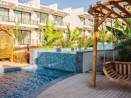 Superfresh Penthouse Studio Apartment With sea View