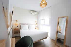 La Malagueña by Croma