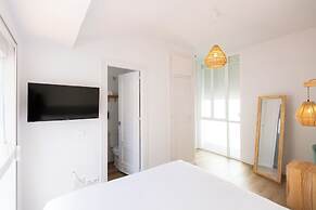 La Malagueña by Croma