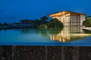 River's Edge By Escape Stays