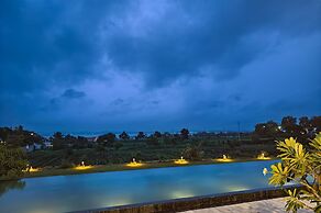 River's Edge By Escape Stays