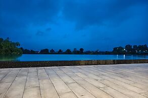 River's Edge By Escape Stays