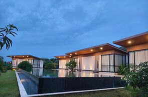 River's Edge By Escape Stays