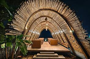 River's Edge By Escape Stays