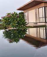 River's Edge By Escape Stays