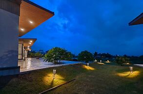 River's Edge By Escape Stays