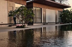 River's Edge By Escape Stays