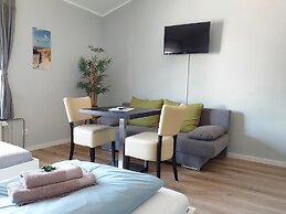 triple a Apartments in Altfeld