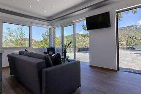 Phaedrus Living: Palaiomylos Forest Residence