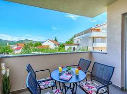 Villa Dreamin With Heated Pool & Hot Tub
