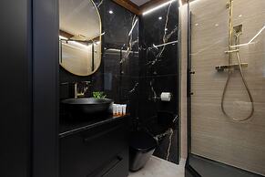 Warsaw Studio in City Center by Renters