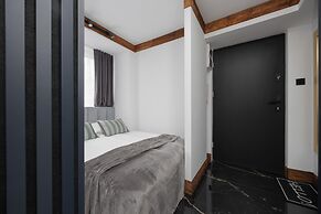 Warsaw Studio in City Center by Renters