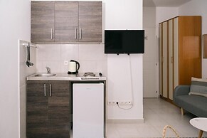 Room in Studio - Studio With Balcony and Sea View