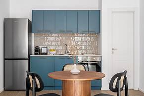 Mate Levinski - By HOMY