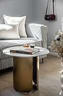 Mate Levinski - By HOMY