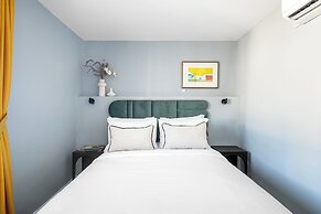 Mate Levinski - By HOMY