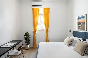 Mate Levinski - By HOMY