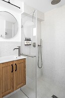 Mate Levinski - By HOMY