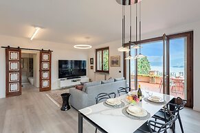 Il Dipinto Sul Lago Stresa Center