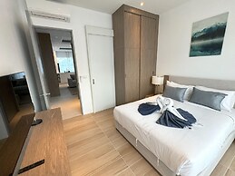 Deluxe Kamala pool villa with maid