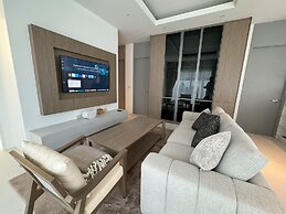 Deluxe Kamala pool villa with maid