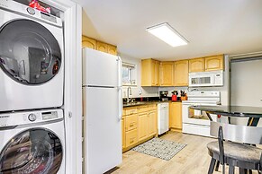 Cozy Park City Apartment, Walk to Ski Lift!