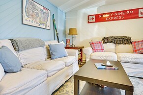 Cozy Park City Apartment, Walk to Ski Lift!