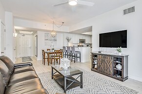 Destin Resort Condo w/ Pool + Beach Shuttle!