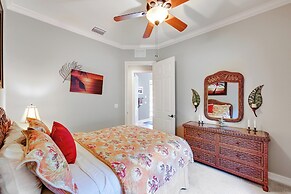 Marco Island Home w/ Private Pool: 3 Mi Beach!