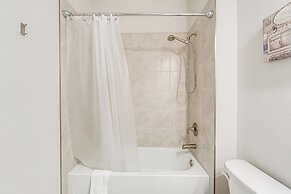 Pet-friendly Port Charlotte Home w/ Gas Grill!