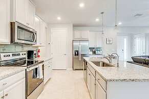 Pet-friendly Port Charlotte Home w/ Gas Grill!