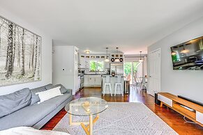 Charming Ann Arbor Getaway w/ Deck: Near Downtown!