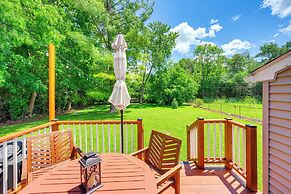 Charming Ann Arbor Getaway w/ Deck: Near Downtown!