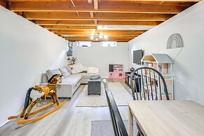 Charming Ann Arbor Getaway w/ Deck: Near Downtown!