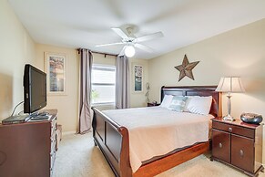 Gulf Shores Gem: Walk to Beach, 8 Mi to The Wharf!