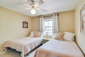 Gulf Shores Gem: Walk to Beach, 8 Mi to The Wharf!