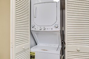 Gulf Shores Gem: Walk to Beach, 8 Mi to The Wharf!