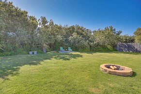 2 Blocks to Beach: Dog-friendly Oceano Cottage