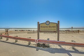 2 Blocks to Beach: Dog-friendly Oceano Cottage