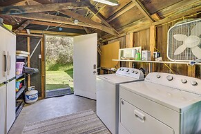 2 Blocks to Beach: Dog-friendly Oceano Cottage