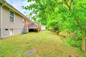 Campton Cottage w/ Hot Tub, Near Hiking + Climbing