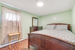 Poconos Family Home w/ Large Yard + Lake Access!