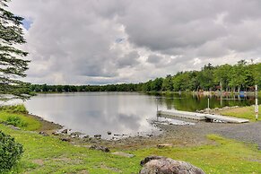 Poconos Family Home w/ Large Yard + Lake Access!
