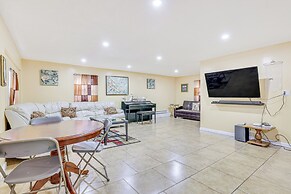 Poconos Family Home w/ Large Yard + Lake Access!