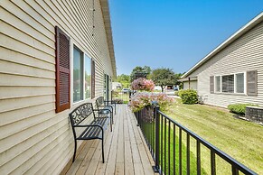 Pet-friendly Sheboygan Home: 4 Mi to Lake Michigan