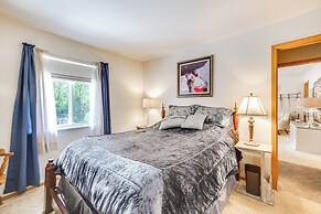 Pet-friendly Sheboygan Home: 4 Mi to Lake Michigan