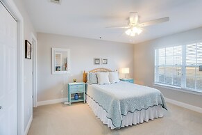 Darien Condo w/ Boat Dock Access: Walk to Downtown