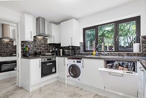 7 bed House for HS2 Contractors & Corporate Travel