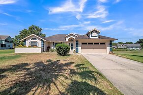 Micanopy Lake Retreat 3 Bedroom Home by RedAwning