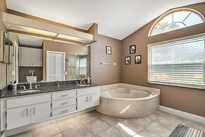 Micanopy Lake Retreat 3 Bedroom Home by RedAwning